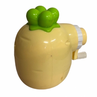 Точилка механическая "Морковка" желт. (6х9,5х5,5 см.)., Китай