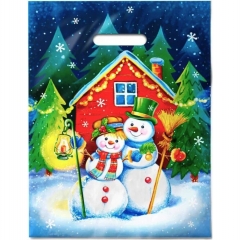 Пакет ПВД 31х40см./60 мкм., (50 шт/уп) с вырубной ручкой "НГ.  СНЕЖНАЯ ПАРА", ООО "ИНТЕРПАК", РФ