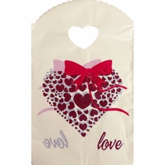 Пакет ПВД 13х21 с вырубной ручкой (50 шт.). "LOVE", Китай